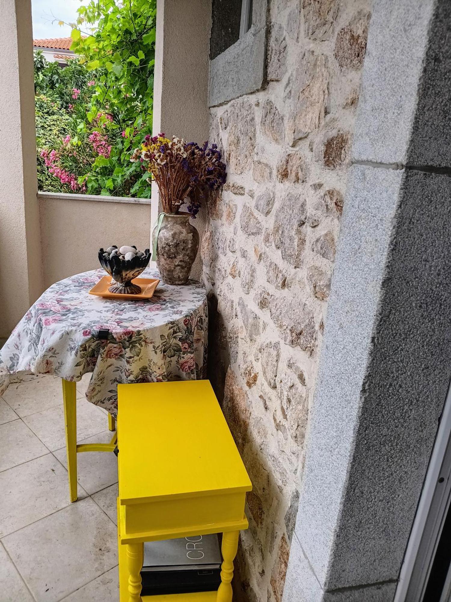 Studio Apartmani Sverko Punat Exterior foto